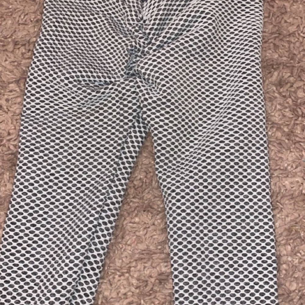 tiktok/instagram famous leggings